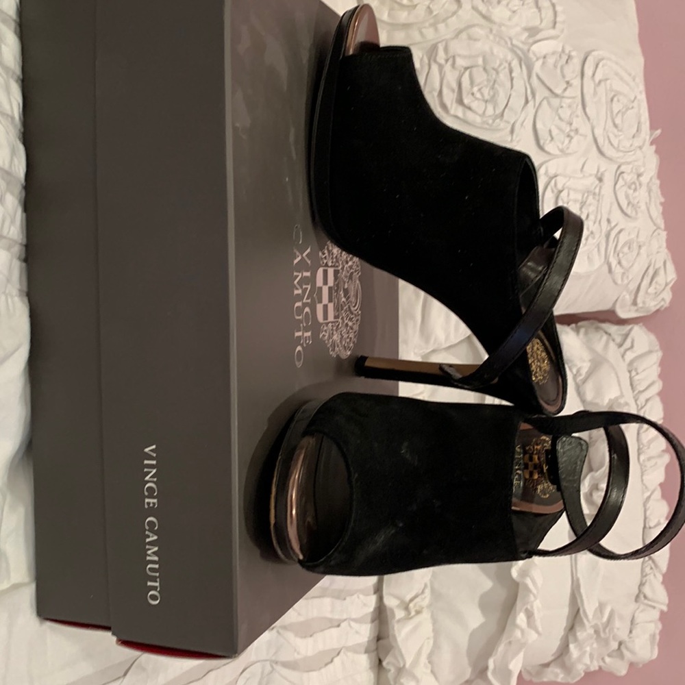 Once Camino black velvet shade open toe ankle strap heels